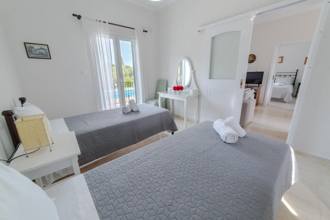 Villa Adonis Halikounas Zewnętrze zdjęcie
